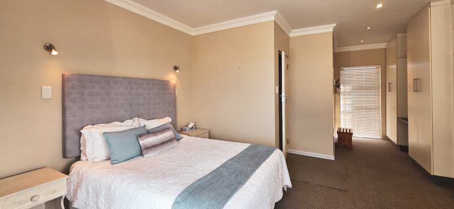 8 Bedroom Property for Sale in West Bank Eastern Cape